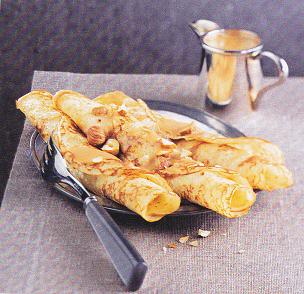 crepes-aux-noisettes-sauce-caramel.jpg