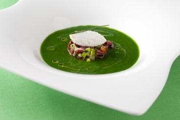 gaspacho-asperges-roquette-au-magret-fume.jpg