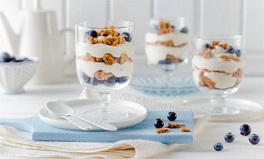 mousse-chocolatblanc-amandes-fruits.jpg