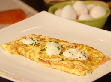 omelette-saumon-fume-fromage.jpg