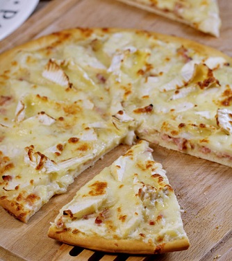 pizza-camembert-cdl.jpg