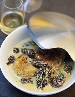 poularde-aux-morilles-et-au-vin-jaune.jpg