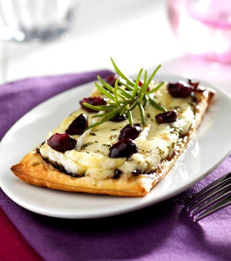 tarte-fine-brie-myrtilles-romarin-cdl.jpg