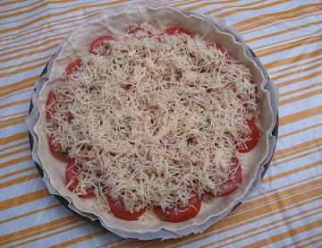 tarte-tomate-thon-gruyere.jpg