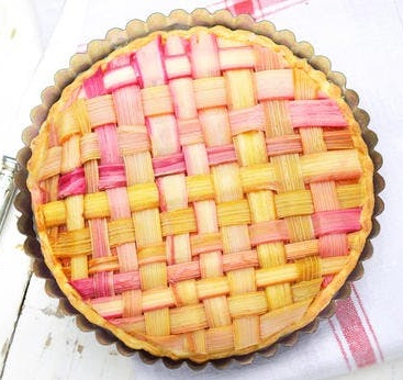 tarte-tressee-rhubarbe.jpg