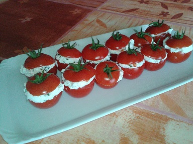 tomates-chevre-frais-fines-herbes.jpg